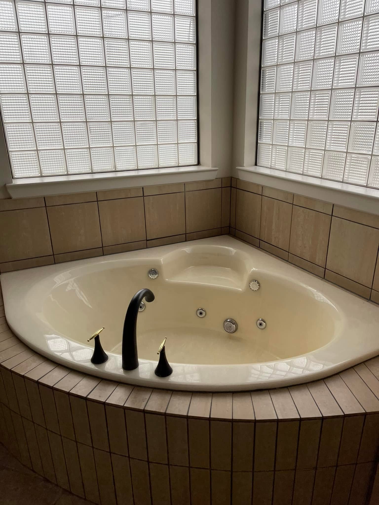 Bathroom sanitization and cleaning in Cinco Ranch